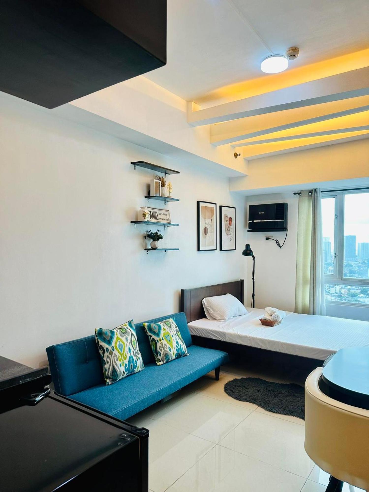 Aparthotel The Beacon Makati By Christine Ph Manila