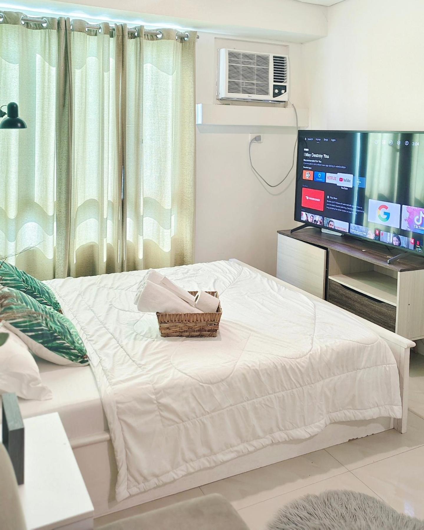 Aparthotel The Beacon Makati By Christine Ph Manila